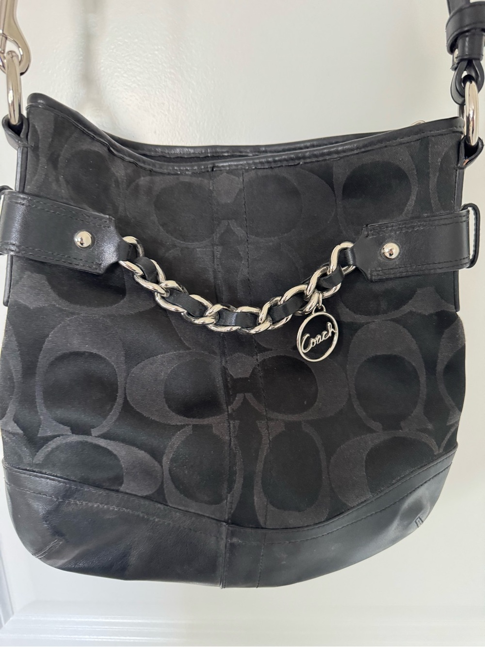 Coach F19730 Black Signature Chain Shoulder Bag